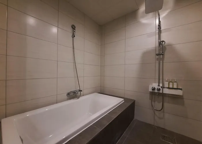 Hotel Rein Yeonsan Busan
