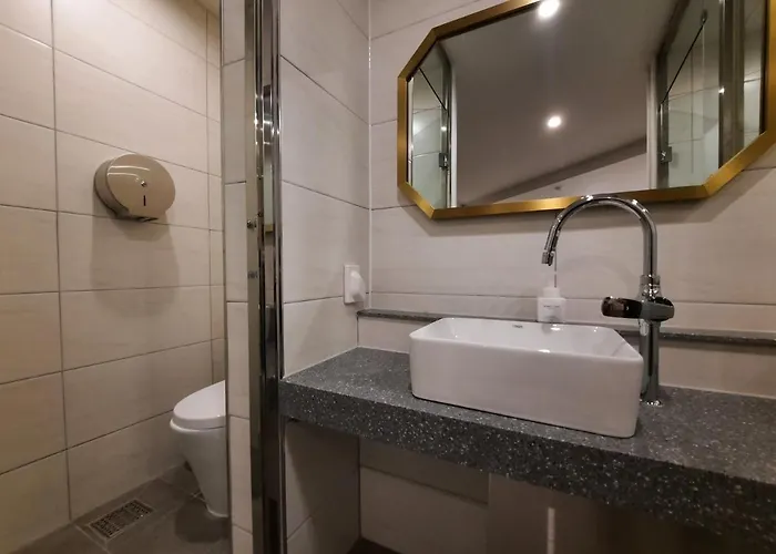 Hotel Rein Yeonsan *